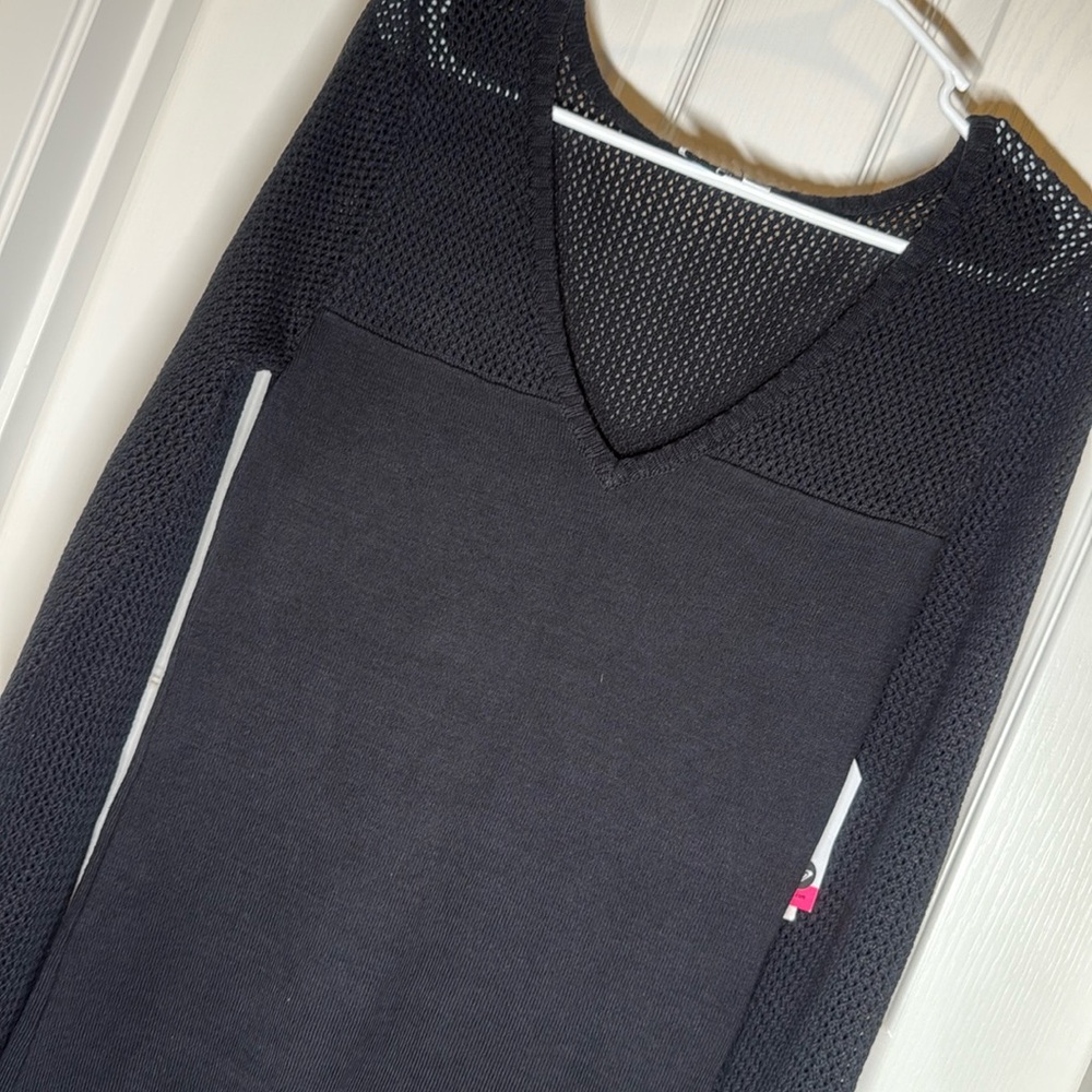 Roxy knit dress. NWT. Size Large.